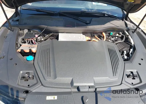 2022 Audi E-Tron Premium Quattro из США, поврежденный, VIN WA1AAAGE0NB013541